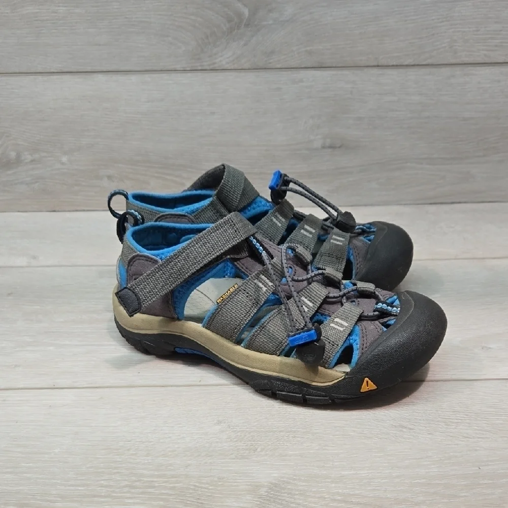 Keen Kids Boys Outdoor Waterproof Adventure Sandals Gray &Blue Shoes 2
